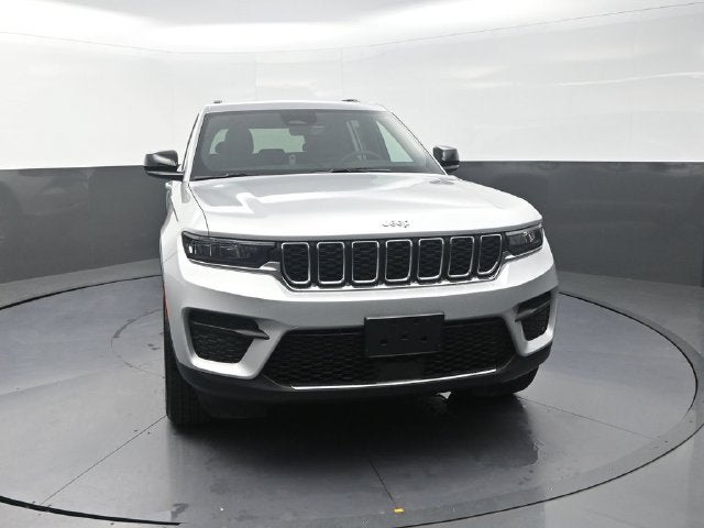 2026 Jeep Grand Cherokee Laredo X