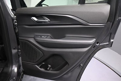 2026 Jeep Grand Cherokee Laredo X