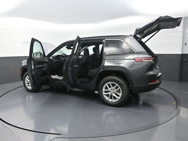 2026 Jeep Grand Cherokee Laredo X