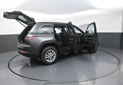2026 Jeep Grand Cherokee Laredo X