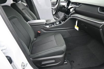 2026 Jeep Grand Cherokee Laredo X