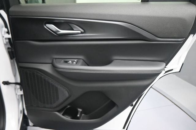 2026 Jeep Grand Cherokee Laredo X