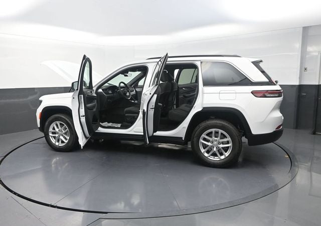 2026 Jeep Grand Cherokee Laredo X