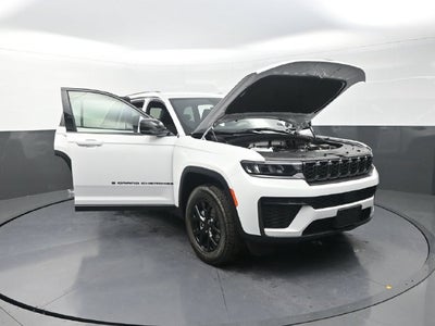 2026 Jeep Grand Cherokee Altitude