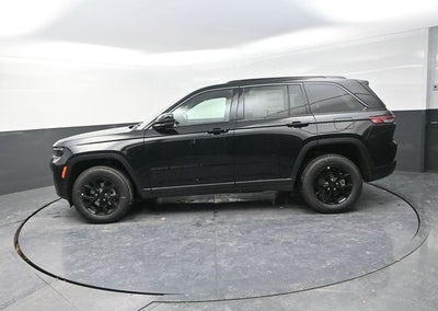 2026 Jeep Grand Cherokee Laredo