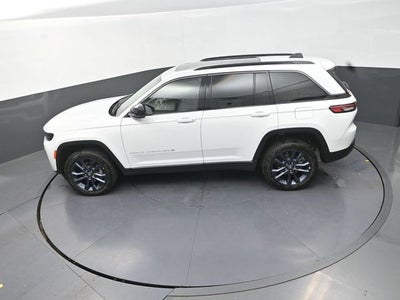 2026 Jeep Grand Cherokee Base