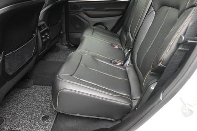 2026 Jeep Grand Cherokee Base