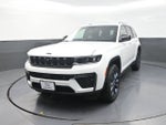 2026 Jeep Grand Cherokee Base