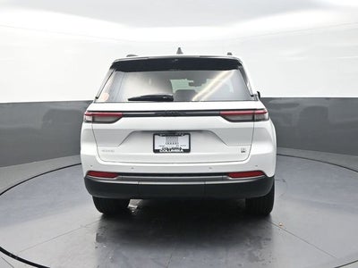2026 Jeep Grand Cherokee Base