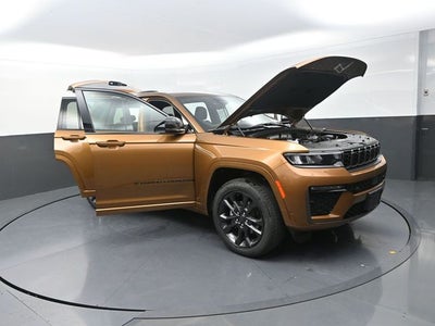 2026 Jeep Grand Cherokee Limited Reserve