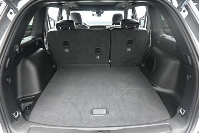 2026 Jeep Grand Cherokee Base