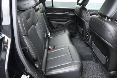 2026 Jeep Grand Cherokee Base