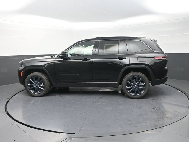2026 Jeep Grand Cherokee Base