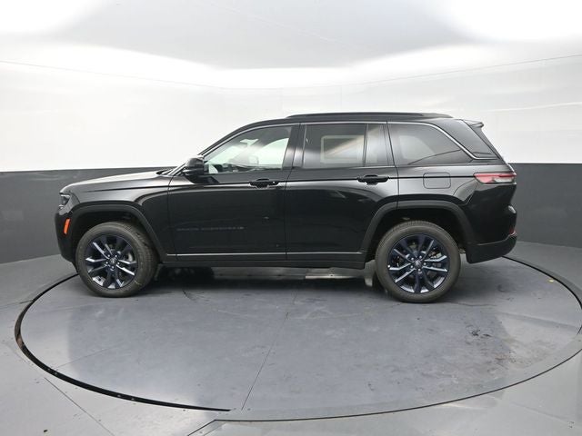 2026 Jeep Grand Cherokee Base