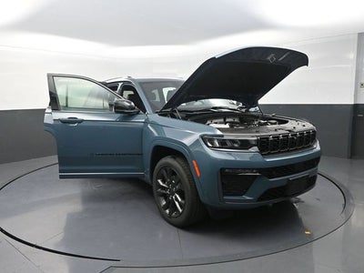 2026 Jeep Grand Cherokee Limited Reserve