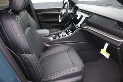 2026 Jeep Grand Cherokee Limited Reserve