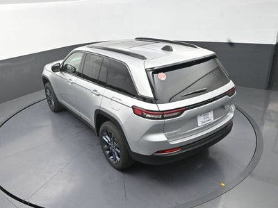 2026 Jeep Grand Cherokee Base