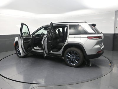 2026 Jeep Grand Cherokee Base