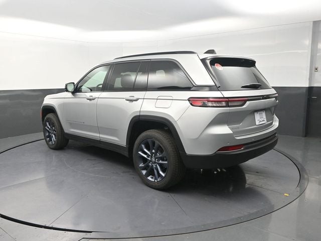 2026 Jeep Grand Cherokee Base
