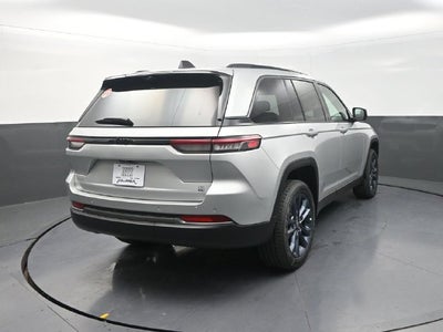 2026 Jeep Grand Cherokee Base