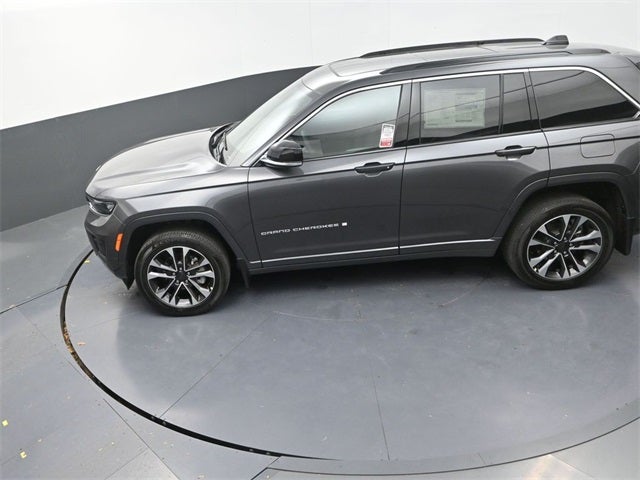 2025 Jeep Grand Cherokee Overland