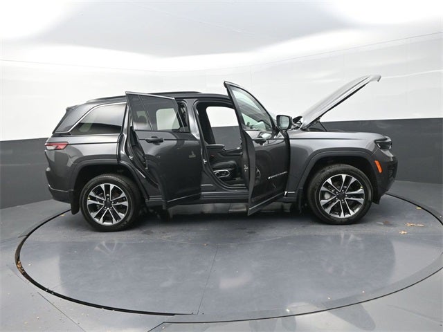 2025 Jeep Grand Cherokee Overland