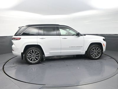 2026 Jeep Grand Cherokee Summit