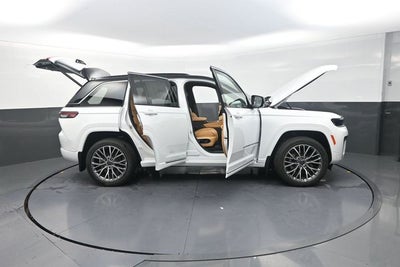 2026 Jeep Grand Cherokee Summit