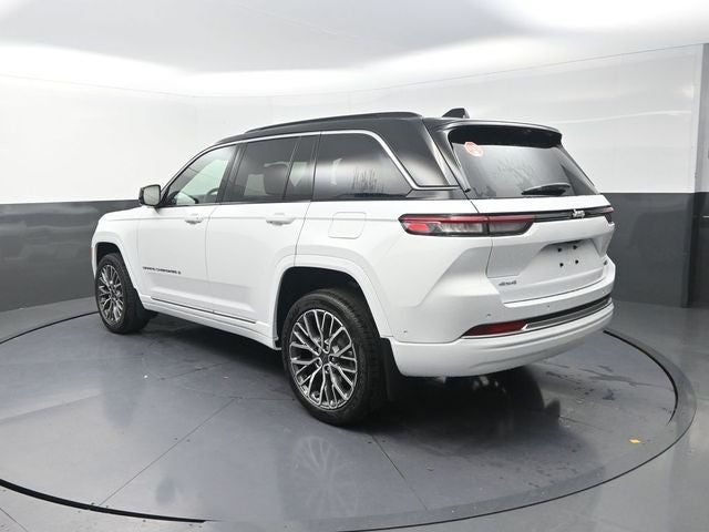 2026 Jeep Grand Cherokee Summit