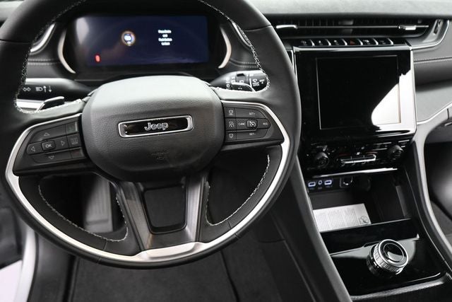 2026 Jeep Grand Cherokee L Laredo
