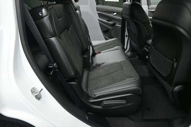 2026 Jeep Grand Cherokee L Altitude