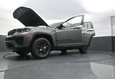 2027 Jeep Grand Cherokee L Laredo Altitude