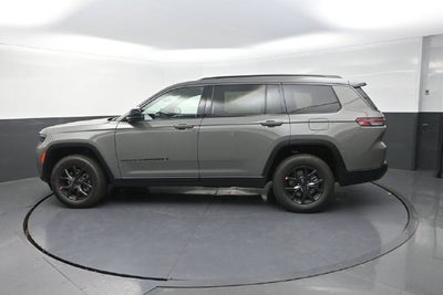 2027 Jeep Grand Cherokee L Laredo Altitude