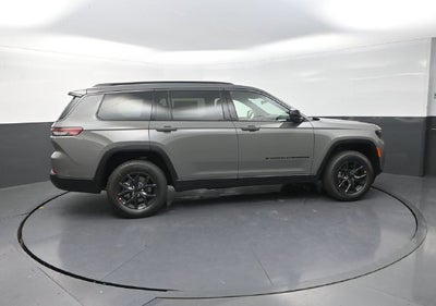 2027 Jeep Grand Cherokee L Laredo Altitude