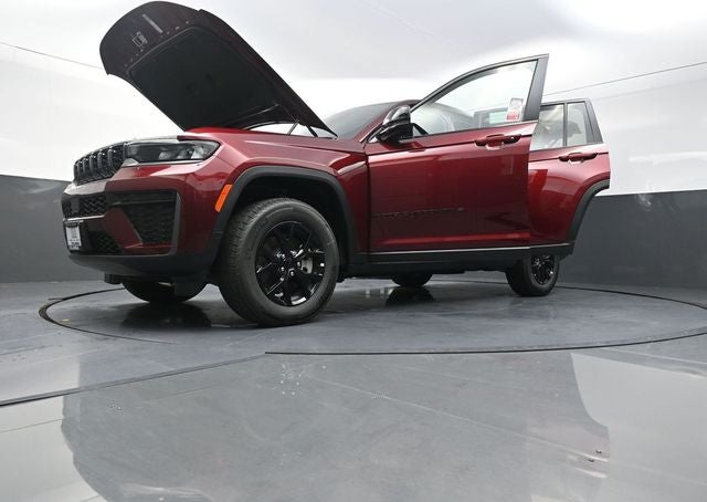 2026 Jeep Grand Cherokee L Laredo
