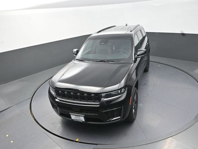 2027 Jeep Grand Cherokee L Laredo Altitude