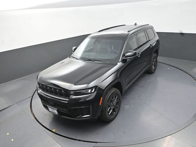 2027 Jeep Grand Cherokee L Laredo Altitude