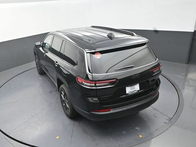 2027 Jeep Grand Cherokee L Laredo Altitude