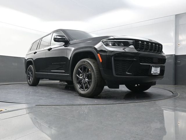 2027 Jeep Grand Cherokee L Laredo Altitude
