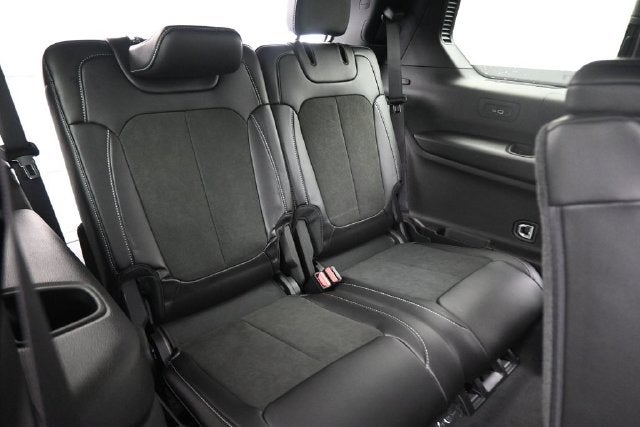 2027 Jeep Grand Cherokee L Laredo Altitude