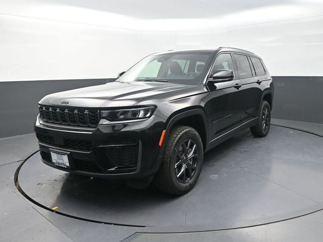 2027 Jeep Grand Cherokee L Laredo Altitude