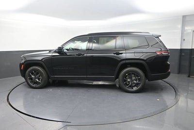 2027 Jeep Grand Cherokee L Laredo Altitude
