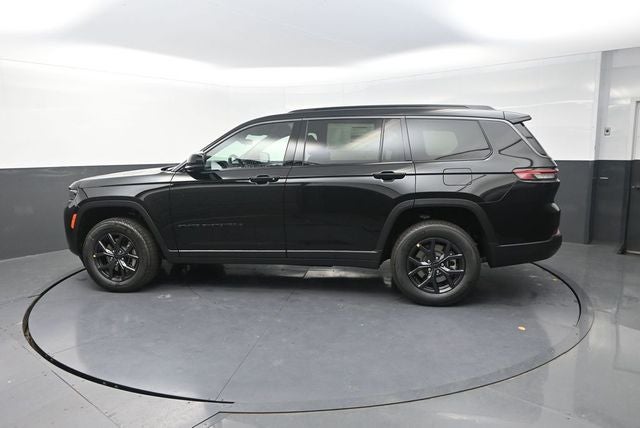2027 Jeep Grand Cherokee L Laredo Altitude