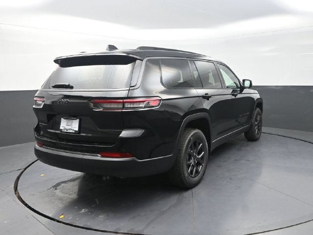 2027 Jeep Grand Cherokee L Laredo Altitude