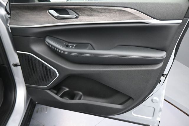 2026 Jeep Grand Cherokee L Limited - Photo 21