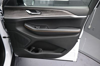 2026 Jeep Grand Cherokee L Base