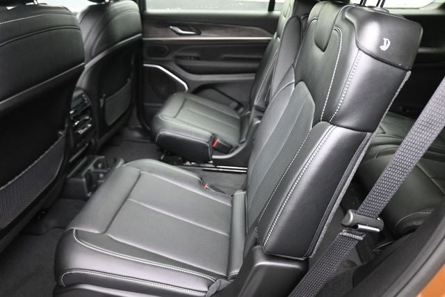 2026 Jeep Grand Cherokee L Limited Reserve