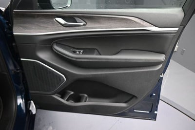 2026 Jeep Grand Cherokee L Limited Reserve