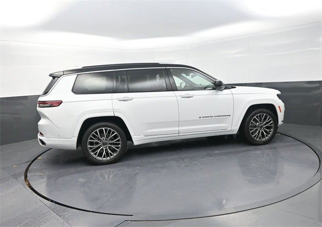 2023 Jeep Grand Cherokee L Summit