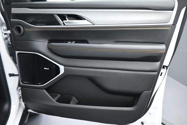 2026 Jeep Grand Wagoneer L Base